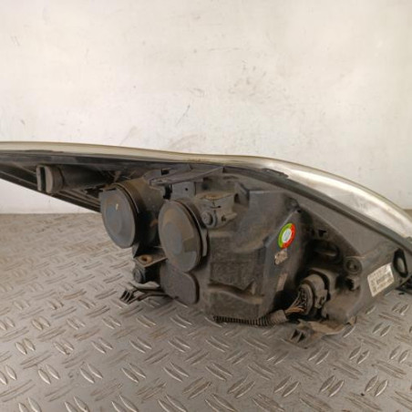 Optique avant principal gauche (feux)(phare) FORD FOCUS 2