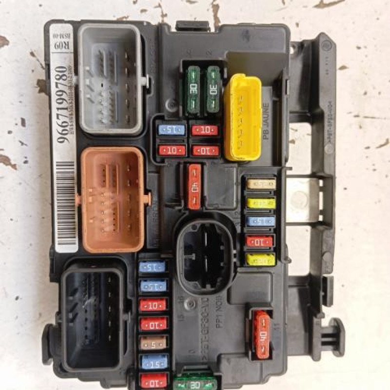 Boitier servitude moteur (BSM) CITROEN C3 2