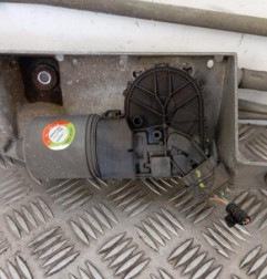 Moteur essuie glace avant RENAULT GRAND MODUS Photo n°3