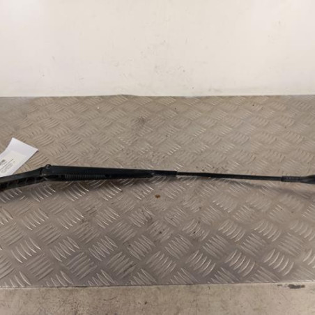 Bras essuie glace avant droit AUDI A1 1 Photo n°1