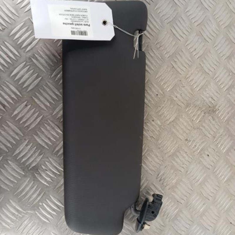 Pare soleil gauche AUDI A1 1