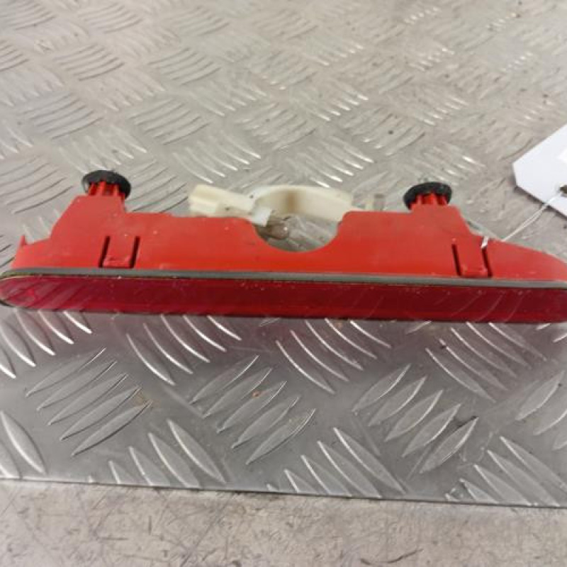 Feu arriere stop central CITROEN BERLINGO 2