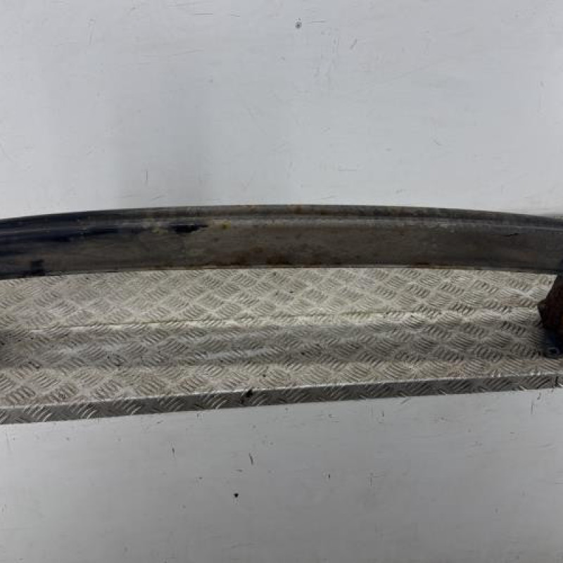 Renfort pare choc arriere (traverse) VOLKSWAGEN GOLF 6