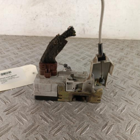 Serrure avant gauche PEUGEOT 307