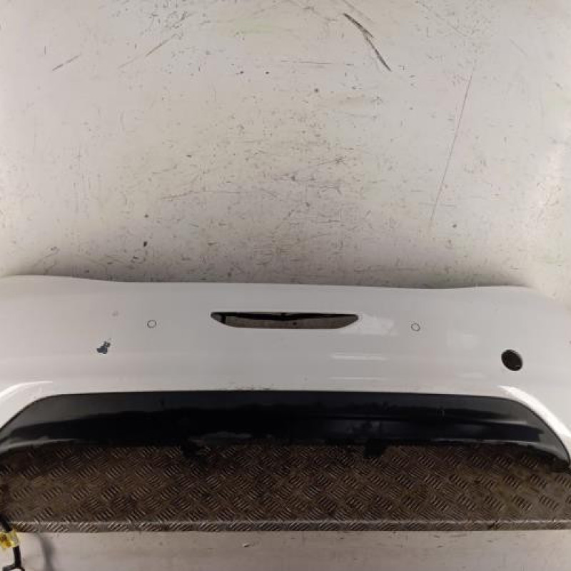 Pare choc arriere PEUGEOT 208 1