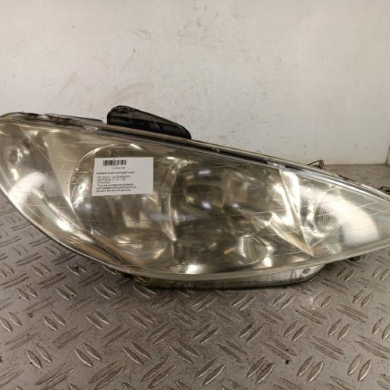 Optique avant principal droit (feux)(phare) PEUGEOT 206