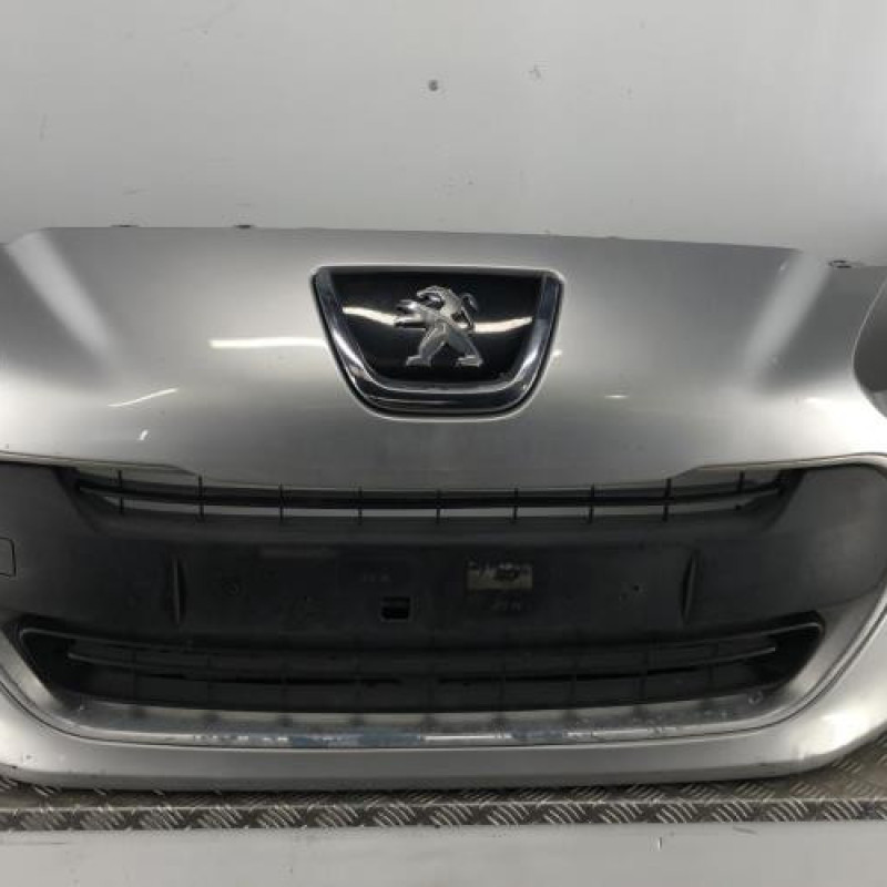 Pare choc avant PEUGEOT 308 1 SW
