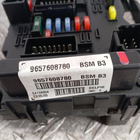 Boitier servitude moteur (BSM) PEUGEOT 206