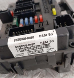 Boitier servitude moteur (BSM) PEUGEOT 307