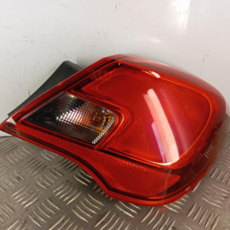 Feu arriere principal droit (feux) OPEL CORSA E Photo n°1