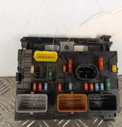 Boitier servitude moteur (BSM) PEUGEOT 307 Photo n°1