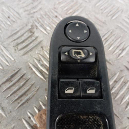 Interrupteur de leve vitre avant gauche PEUGEOT 307