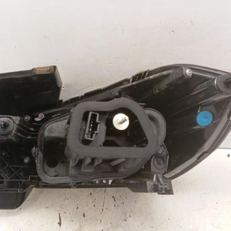 Feu arriere principal gauche (feux) OPEL CORSA F