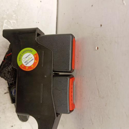 Attache ceinture arriere droit RENAULT CLIO 3 Photo n°1