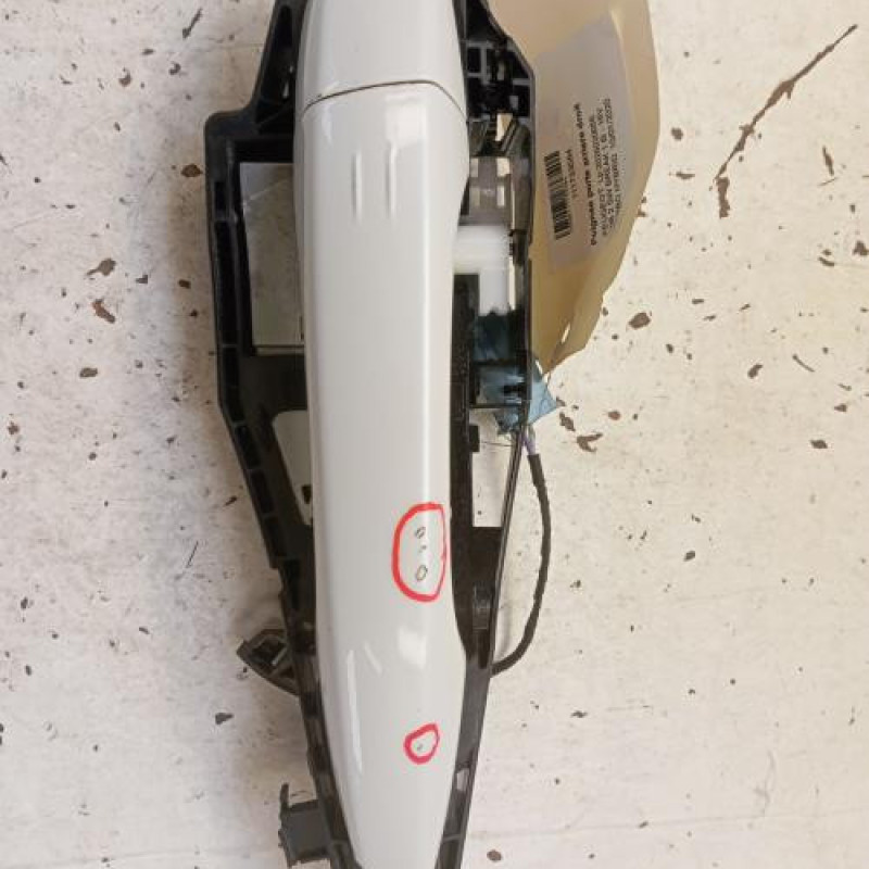 Poignee porte arriere droit PEUGEOT 508 2 SW