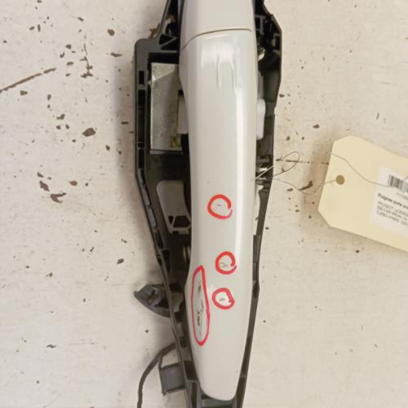 Poignee porte avant droit PEUGEOT 508 2 SW