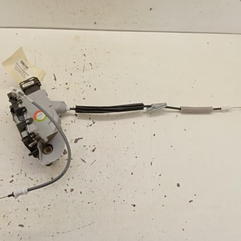 Serrure avant gauche PEUGEOT 508 2 SW Serrure avant gauche PEUGEOT 508 2 SW