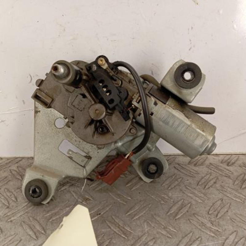 Moteur essuie glace arriere CITROEN BERLINGO 1