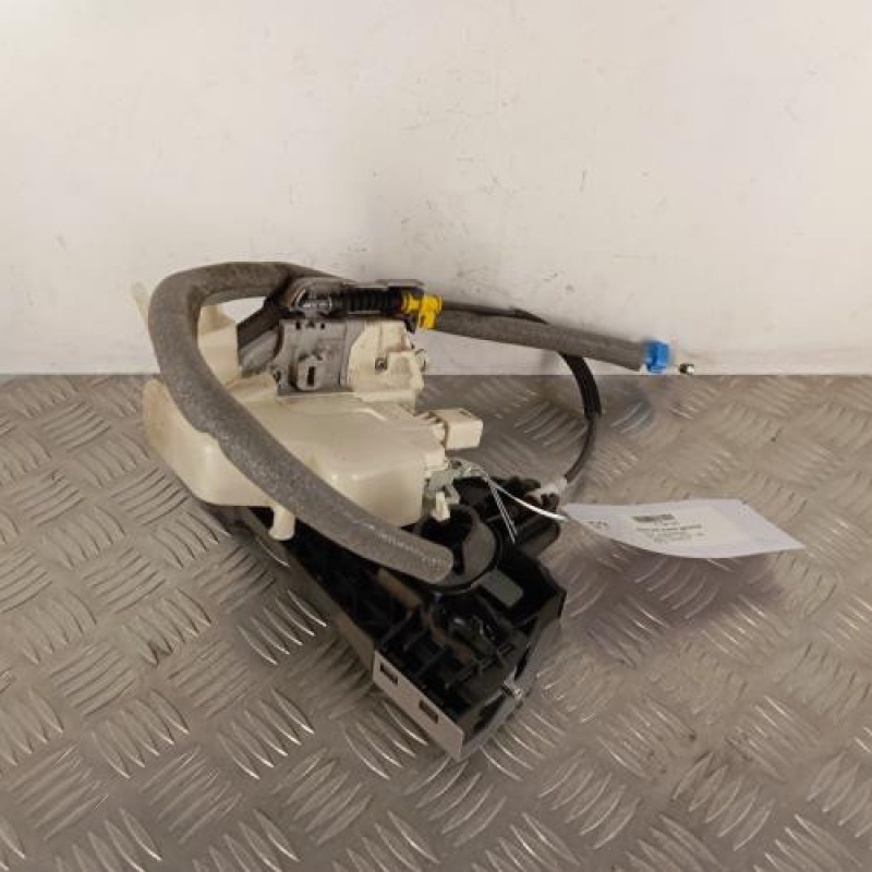 Serrure avant gauche AUDI A1 1