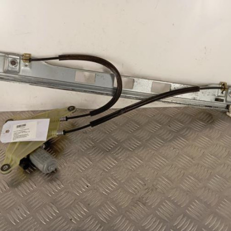 Leve vitre electrique avant droit NISSAN NV400
