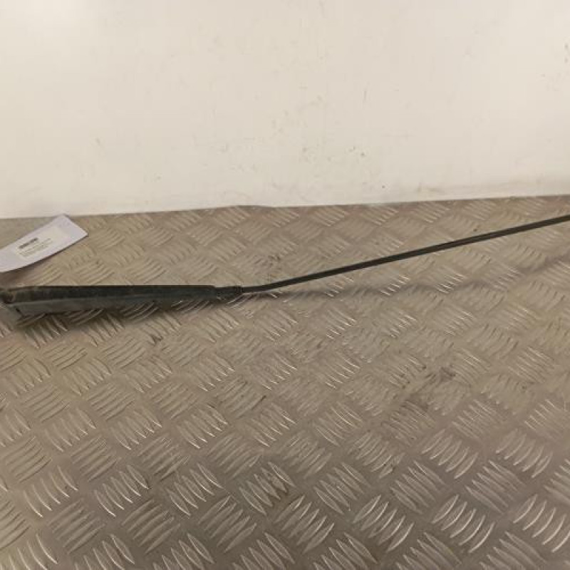Bras essuie glace avant droit CITROEN BERLINGO 2