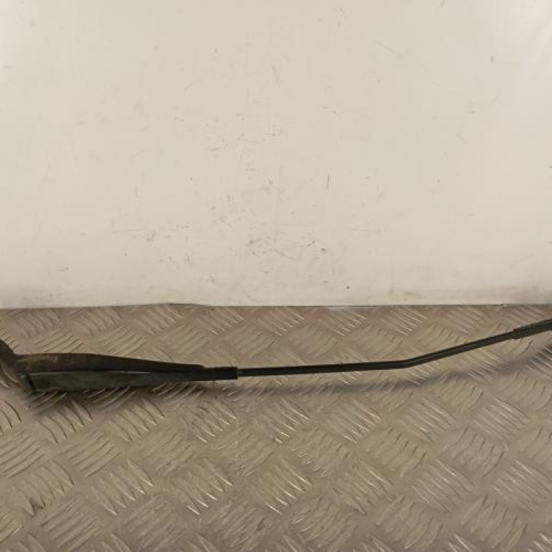 Bras essuie glace avant gauche CITROEN BERLINGO 2