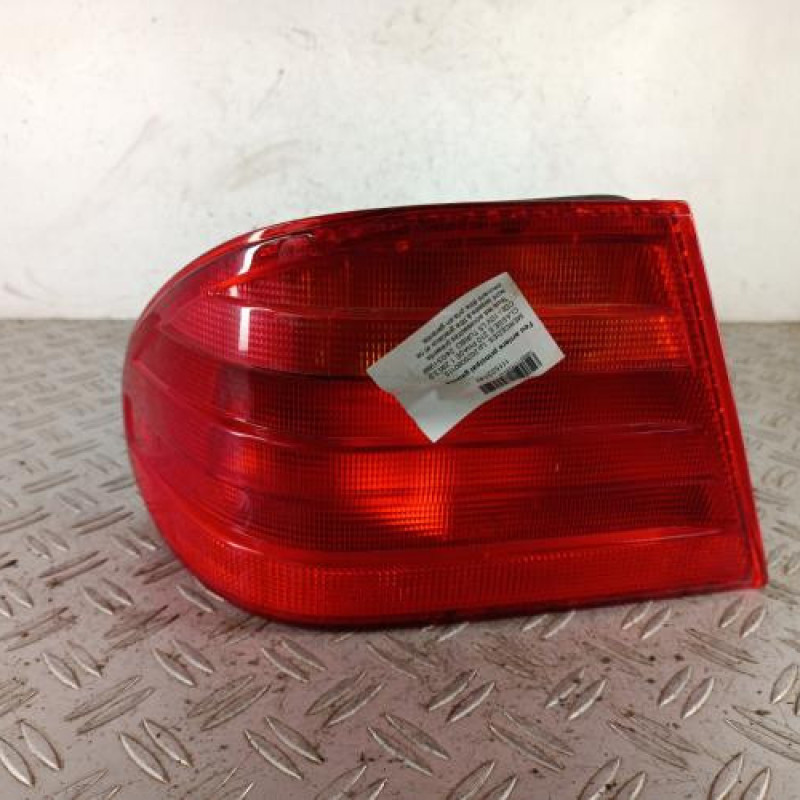 Feu arriere principal gauche (feux) MERCEDES CLASSE E 210