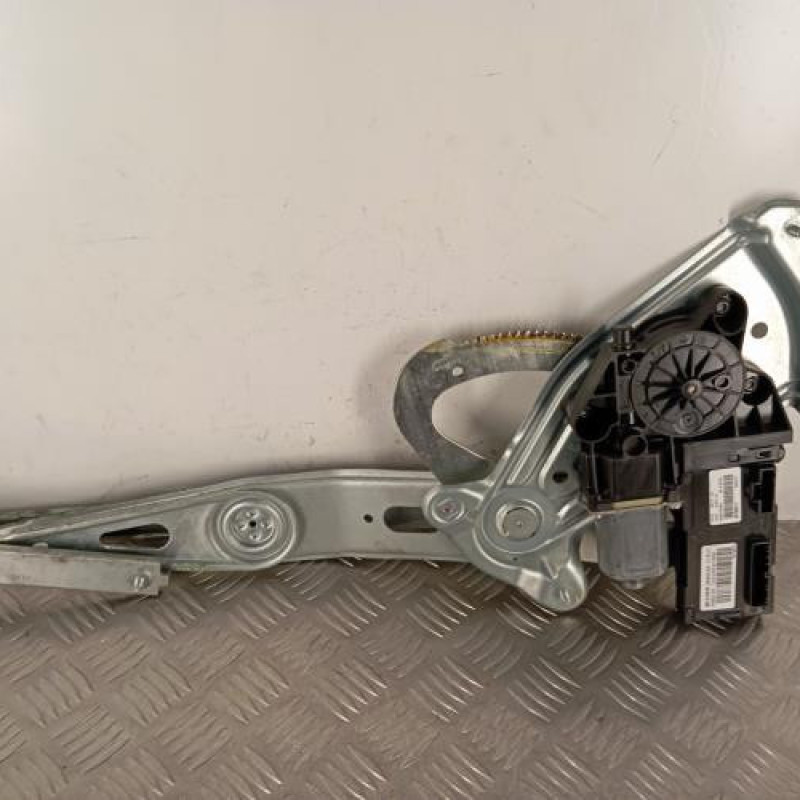 Leve vitre electrique avant gauche RENAULT SCENIC 3