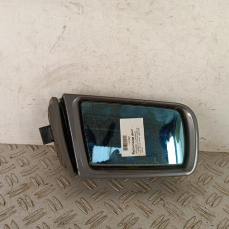 Retroviseur droit MERCEDES CLASSE E 210 Photo n°1