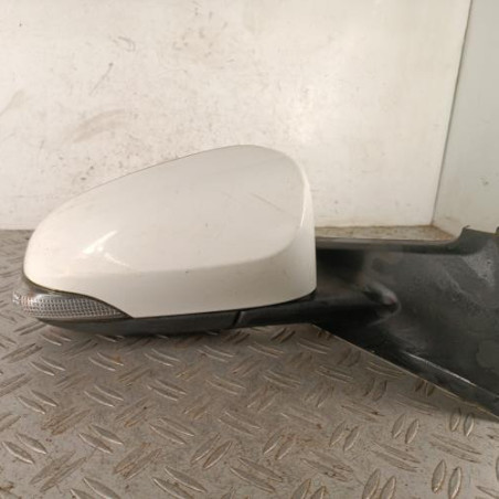 Retroviseur droit TOYOTA YARIS 3