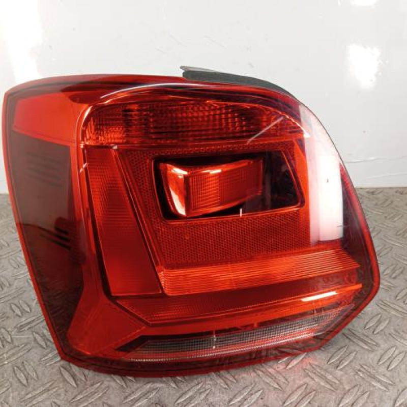 Feu arriere principal gauche (feux) VOLKSWAGEN POLO 5