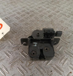 Serrure de hayon RENAULT CLIO 4