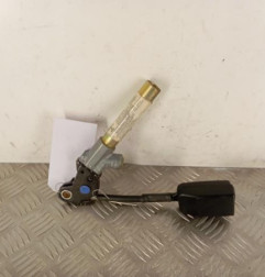 Attache ceinture avant droit PEUGEOT 306