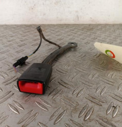 Attache ceinture avant droit VOLKSWAGEN GOLF 7