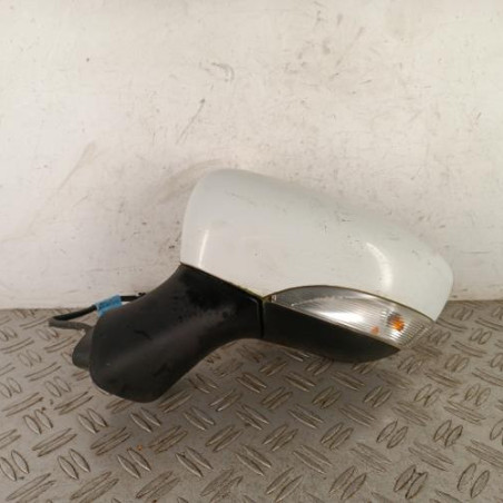 Retroviseur gauche RENAULT CLIO 4