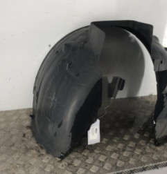 Pare boue avant gauche PEUGEOT 5008 1