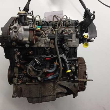 Moteur RENAULT CLIO 2 Photo n°1