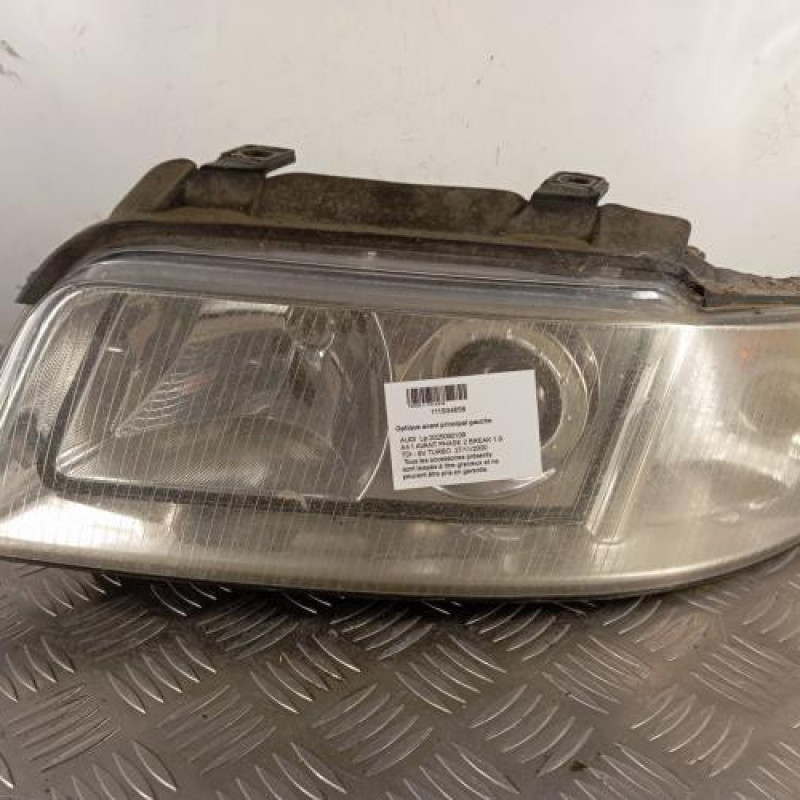 Optique avant principal gauche (feux)(phare) AUDI A4 1