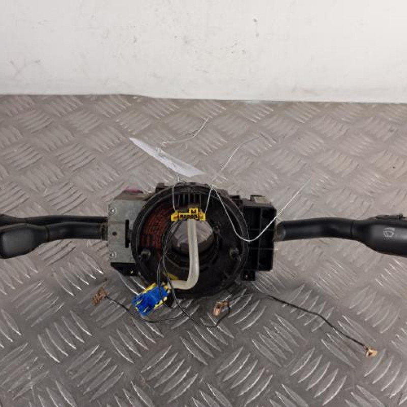 Contacteur tournant AUDI A4 1 Contacteur tournant AUDI A4 1