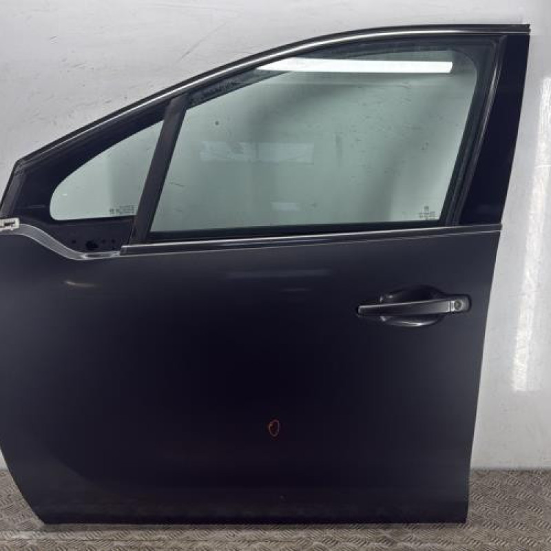 Porte avant gauche PEUGEOT 208 1