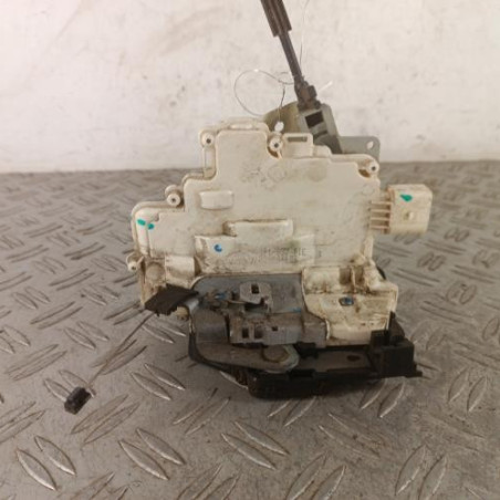 Serrure avant droit SEAT ALTEA