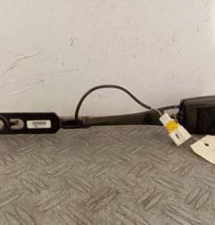Attache ceinture avant gauche PEUGEOT 3008 1 Photo n°3