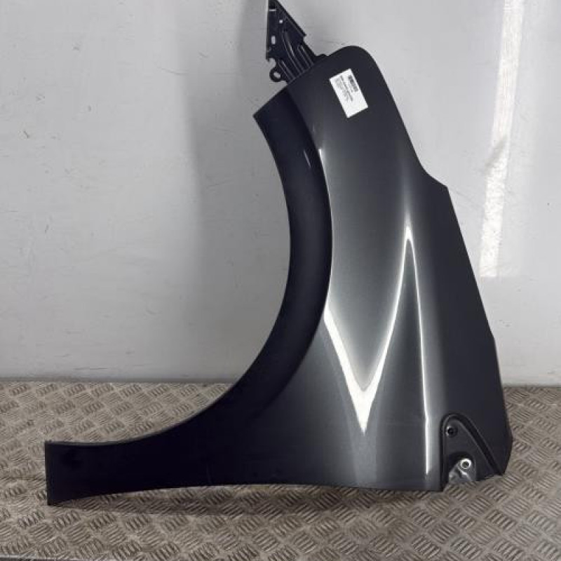 Aile avant gauche PEUGEOT 208 1