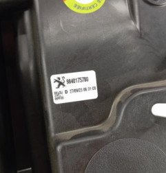 Leve vitre electrique avant droit PEUGEOT PARTNER 3 Photo n°3