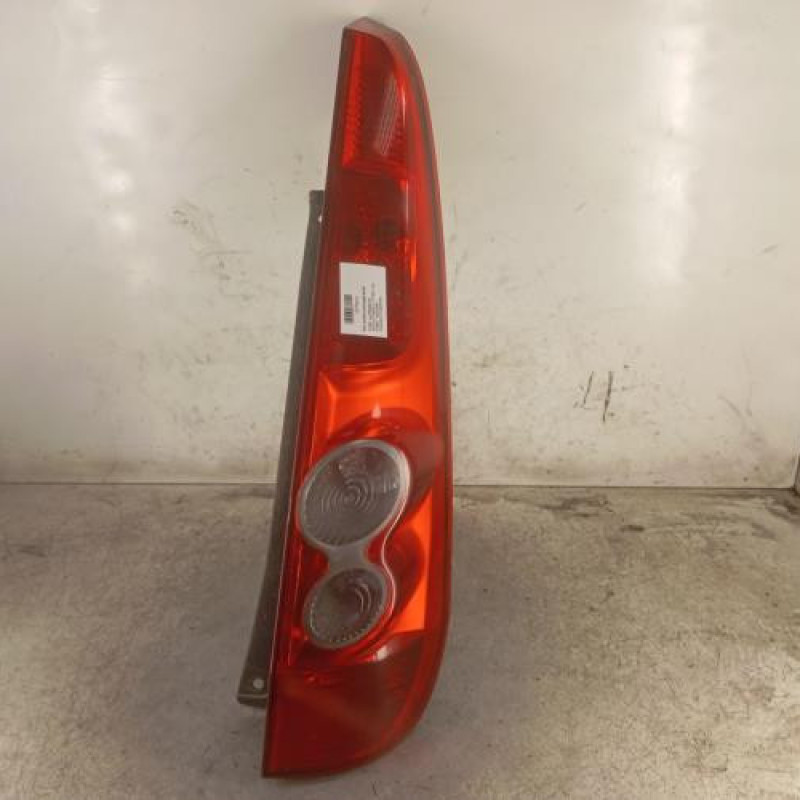 Feu arriere principal droit (feux) FORD FIESTA 5