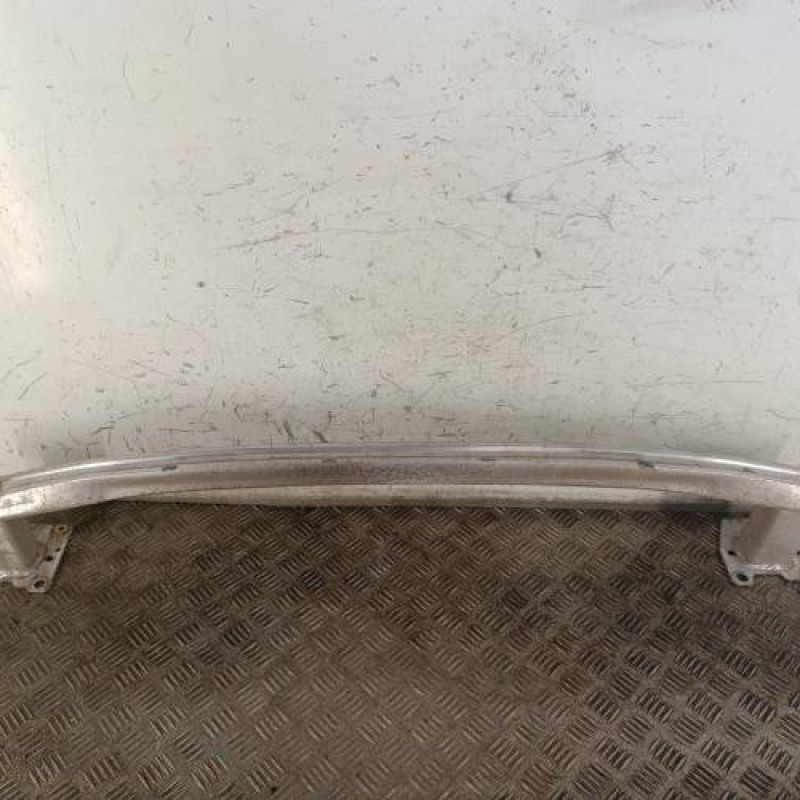 Renfort pare choc arriere (traverse) RENAULT SCENIC 3
