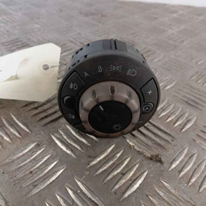 Commodo phare OPEL CORSA D