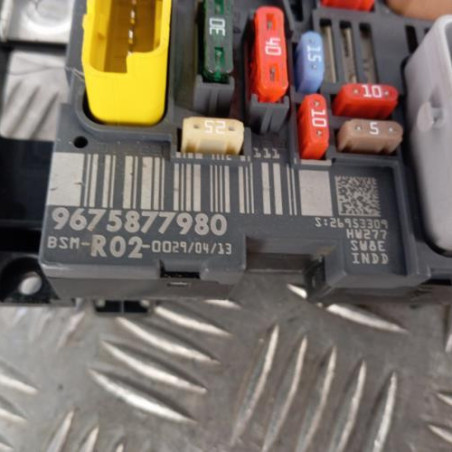 Boitier servitude moteur (BSM) PEUGEOT 5008 1