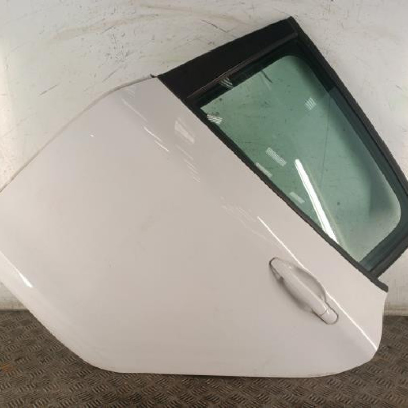 Porte arriere gauche PEUGEOT 208 1
