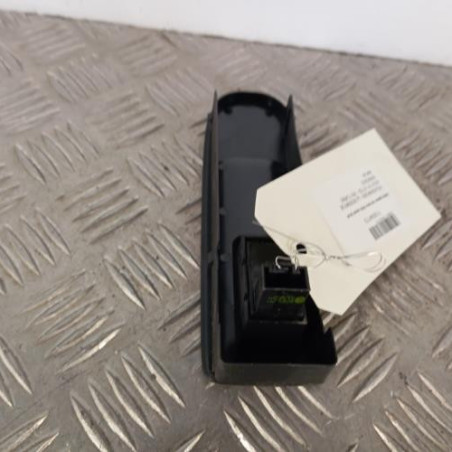 Interrupteur de leve vitre avant droit VOLKSWAGEN GOLF 6